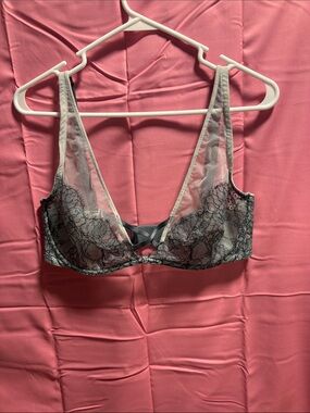 Victoria's Secret Black and Cream Sheer Lace Underwire Bralette